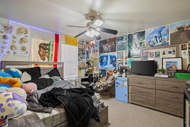 2529 Rio Grande St Unit 7, Austin, TX 78705 - bedroom featuring carpet flooring, fridge, and a ceiling fan