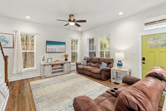 living room with ceiling fan, baseboards, wood finished floors, and recessed lighting