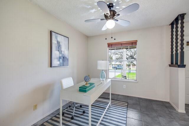 5704 Parkwood Dr, Austin, TX 78735 - photo 10