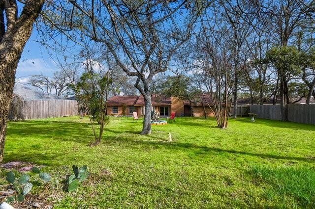 5704 Parkwood Dr, Austin, TX 78735 - photo 33