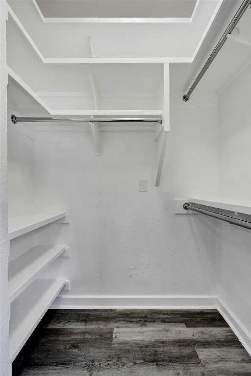 3840 Far W Blvd Unit 215, Austin, TX 78731 - walk in closet featuring dark wood-style floors