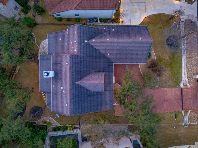 41 Tiburon Dr, The Hills, TX 78738 - aerial view of property and surrounding area