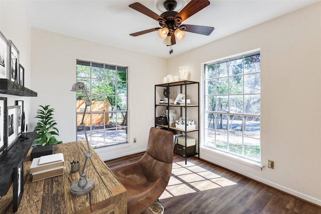 400 Cherry Hill Dr, Austin, TX 78704 - office space featuring a wealth of natural light, wood finished floors, and baseboards