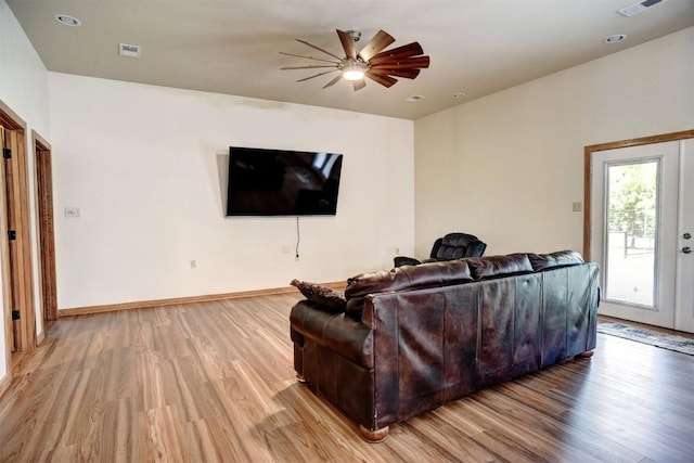 120 Lariat Ct, Bastrop, TX 78602 - photo 13