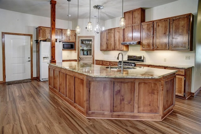 120 Lariat Ct, Bastrop, TX 78602 - photo 17