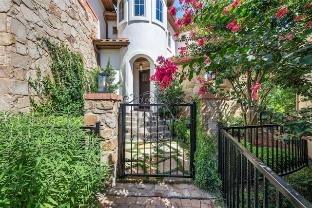 5807 City Park Rd Unit 14, Austin, TX 78730 - view of gate