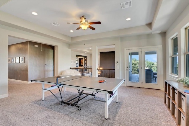 rec room with light carpet, baseboards, visible vents, and recessed lighting