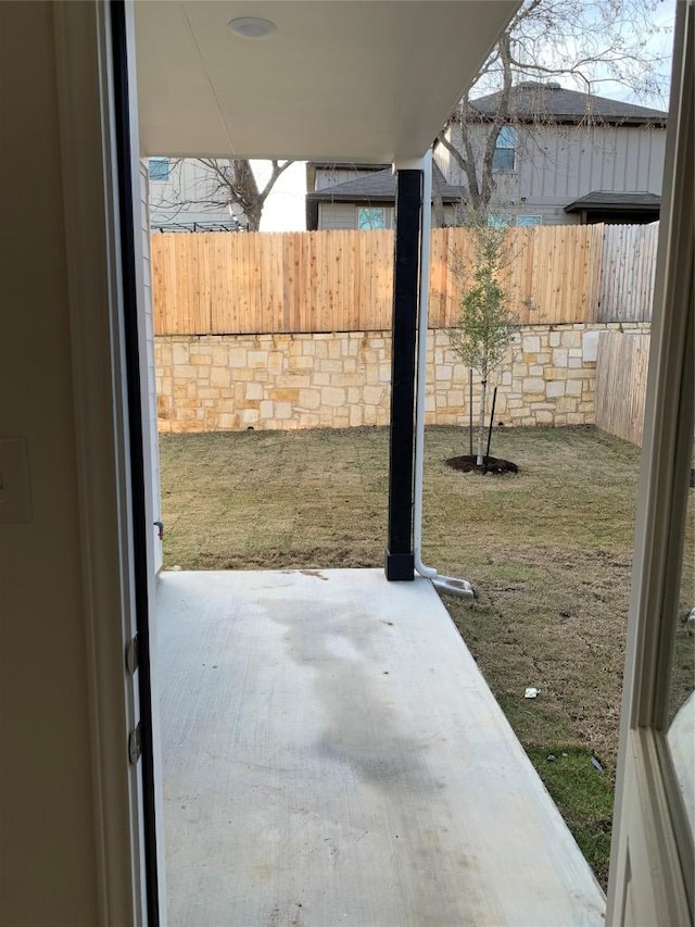 view of patio featuring a fenced backyard