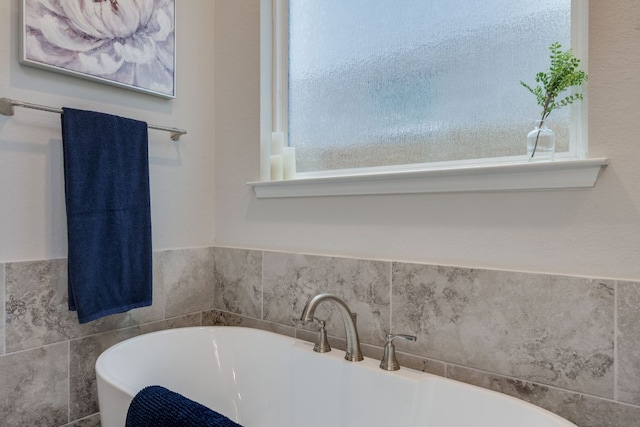116 Evening Star Ln, Georgetown, TX 78628 - full bath with a soaking tub