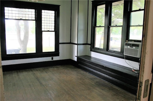 422 W N Main St, Flatonia, TX 78941 - empty room featuring dark wood finished floors and baseboards