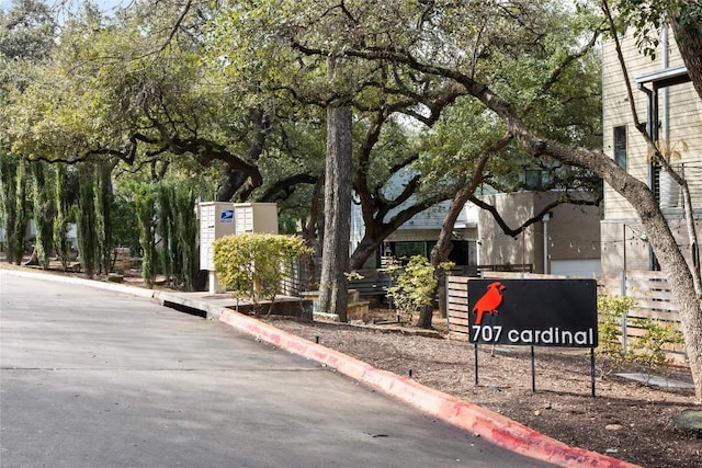 707 Cardinal Ln Unit E2, Austin, TX 78704 - photo 29
