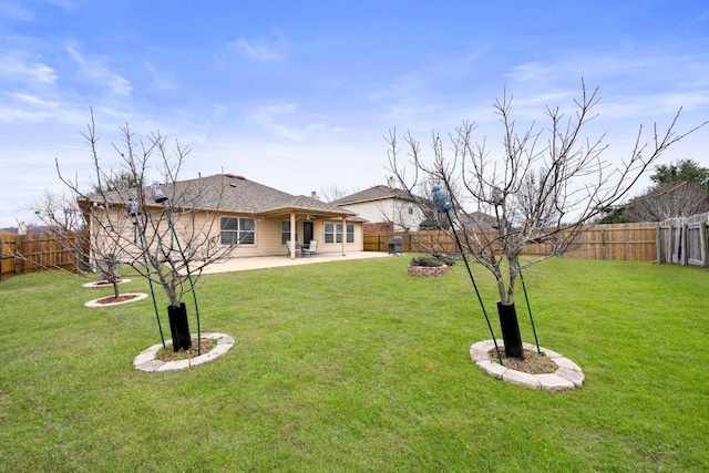 701 Portchester Castle Path, Pflugerville, TX 78660 - view of yard featuring a patio area