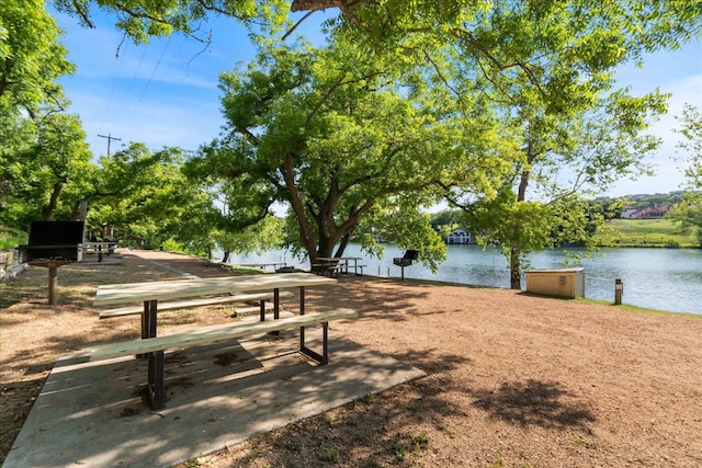 3011 Chisholm Trl, Austin, TX 78734 - view of property's community featuring a water view