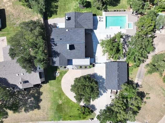 13113 Mansfield Dr, Austin, TX 78732 - bird's eye view of a pool
