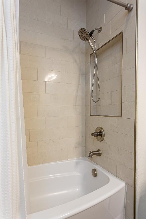 5608 Arroyo Rd, Austin, TX 78734 - full bathroom featuring shower / bath combo