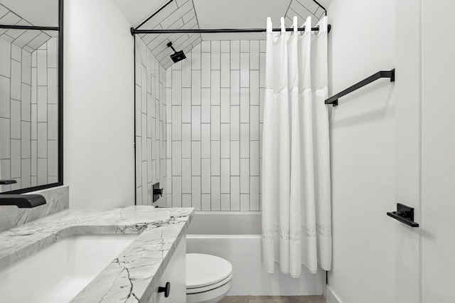 1712 Nash Ave Unit A, Austin, TX 78704 - full bath featuring vanity, toilet, and shower / bath combo