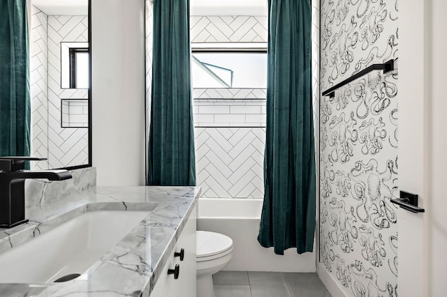 1712 Nash Ave Unit A, Austin, TX 78704 - bathroom featuring toilet, tile patterned floors, vanity, and shower / bathtub combination with curtain