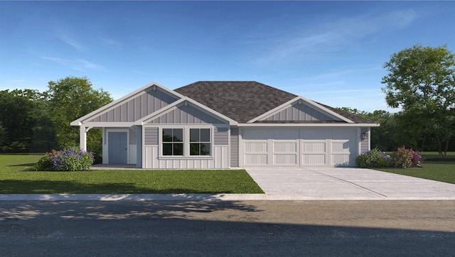 view of front of home with driveway, roof with shingles, board and batten siding, and a front yard