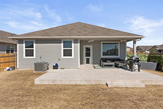 228 Greens Bayou Trl, Hutto, TX 78634 - photo 33