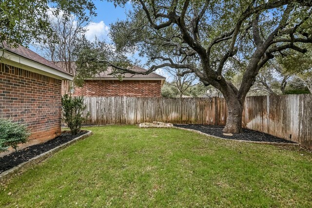 503 Riverview Dr, Georgetown, TX 78628 - view of fenced backyard