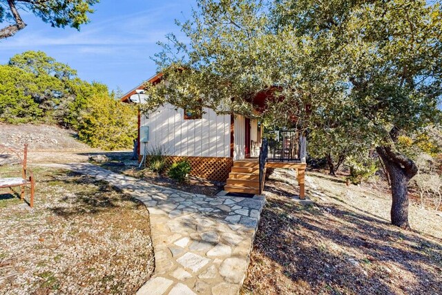961 Buttercup Ln, Wimberley, TX 78676 - view of front of home