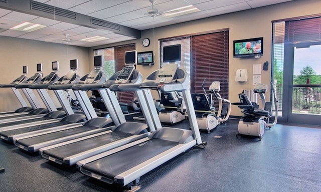 122 Durango Trl, Georgetown, TX 78633 - gym with a drop ceiling and baseboards