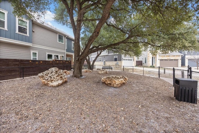 10204 Jacksboro Trl, Austin, TX 78717 - view of yard