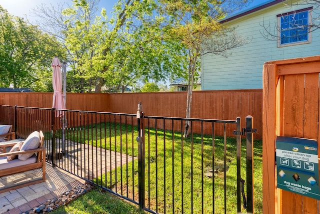 1601 Forest St, Georgetown, TX 78626 - view of yard