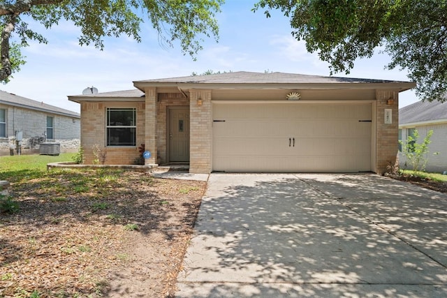 247 San Felipe Dr, Kyle, TX 78640 - photo 2