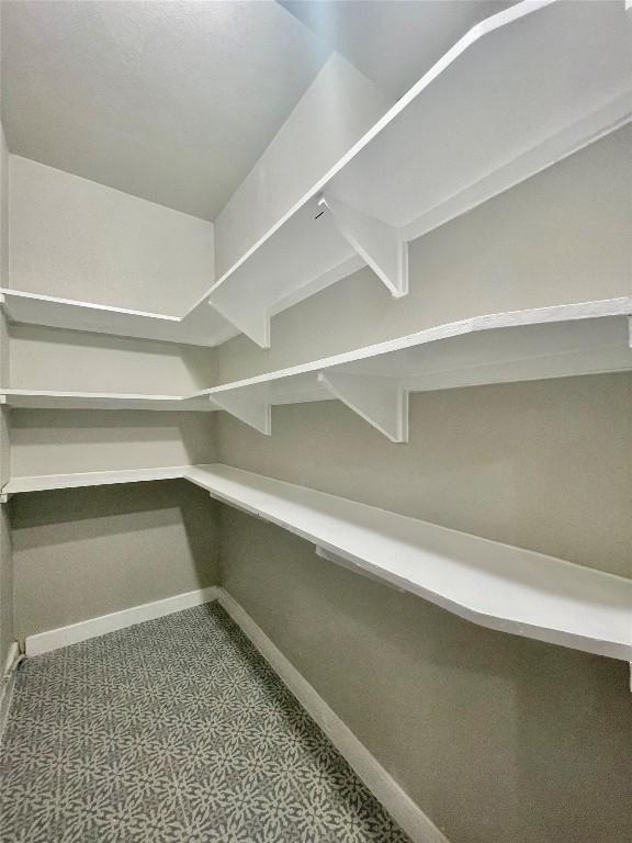 908 W Hopkins St, San Marcos, TX 78666 - view of pantry