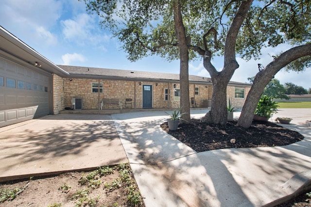 208 Iris Ln, Buchanan Dam, TX 78609 - photo 3