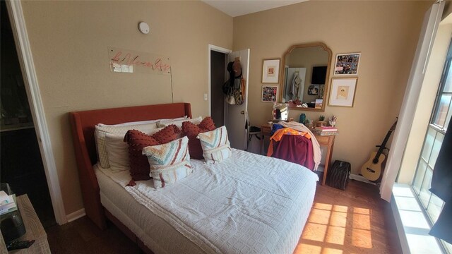 712 W 21st St Unit 202, Austin, TX 78705 - bedroom featuring multiple windows