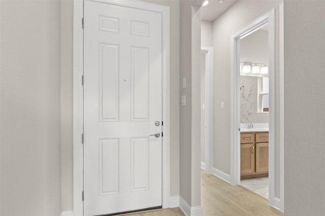 600 C-Bar Ranch Trl, Cedar Park, TX 78613 - doorway to outside featuring light wood finished floors and baseboards
