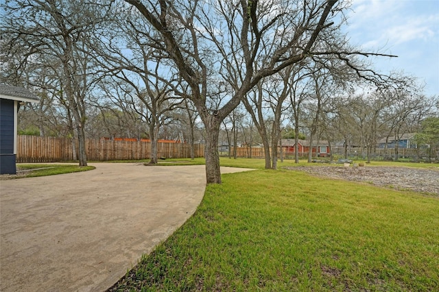 view of yard featuring fence