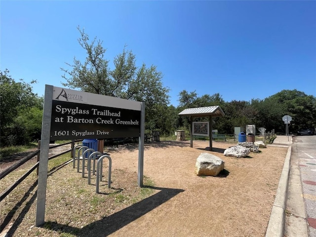 1707 Spyglass Dr Unit 74, Austin, TX 78746 - view of playground