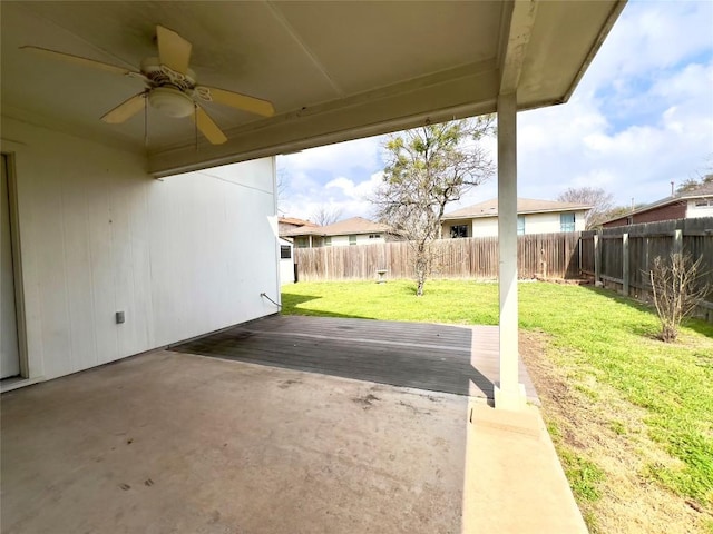 view of patio / terrace featuring ceiling fan and a fenced backyard