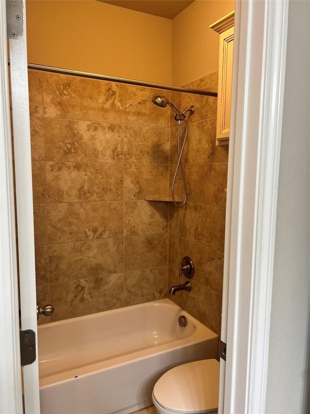 13825 Chester Knl, San Antonio, TX 78253 - full bathroom featuring tub / shower combination and toilet