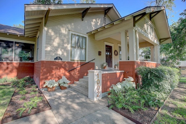 view of front facade featuring a porch