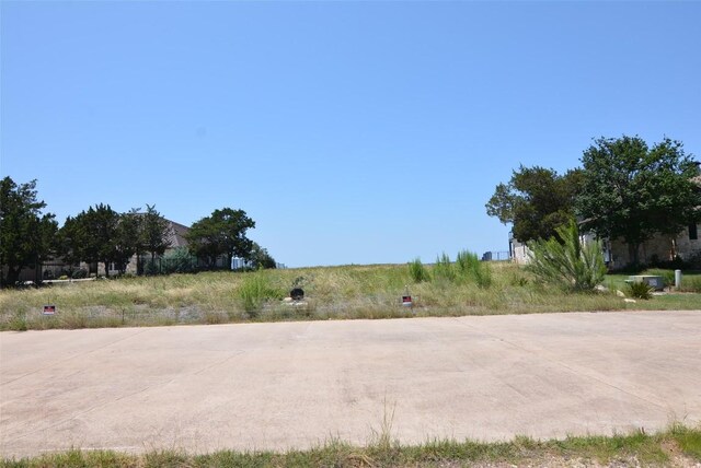 900 Watercliffe Dr, Lago Vista, TX 78645