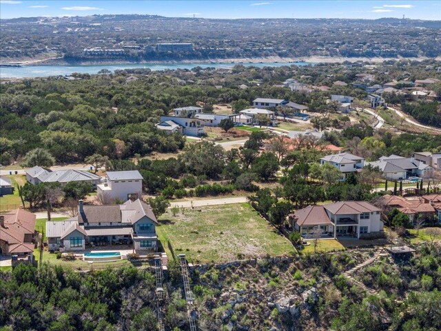 900 Watercliffe Dr, Lago Vista, TX 78645