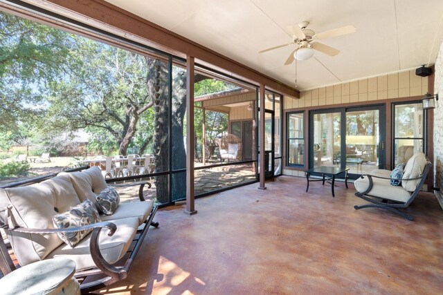 6615 La Concha Pass, Austin, TX 78749 - sunroom with ceiling fan, outdoor lounge area, and healthy amount of natural light