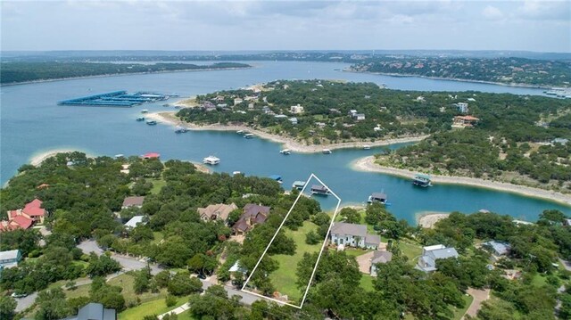 909 Brooks Hollow Rd, Lakeway, TX 78734