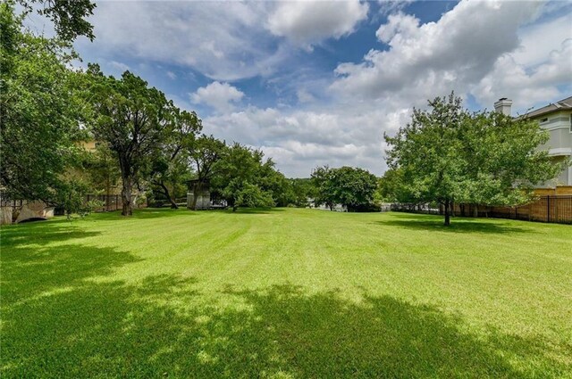 909 Brooks Hollow Rd, Lakeway, TX 78734