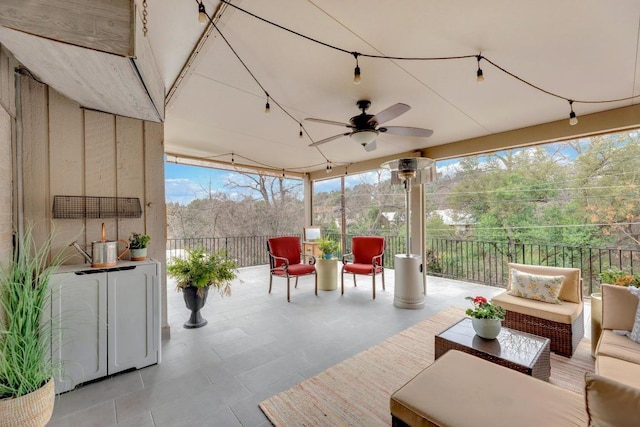 view of patio / terrace featuring an outdoor hangout area and a ceiling fan