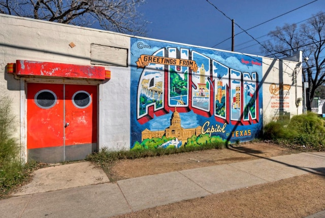 2010 S 2nd St, Austin, TX 78704 - photo 28