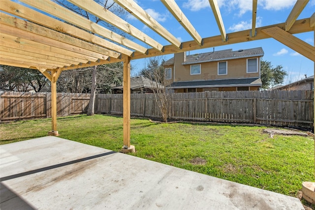 view of yard featuring a patio area, a fenced backyard, and a pergola