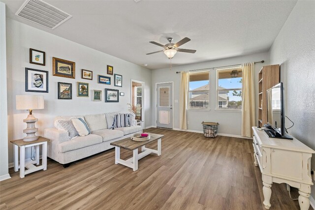 104 Canis St, Georgetown, TX 78628 - photo 11