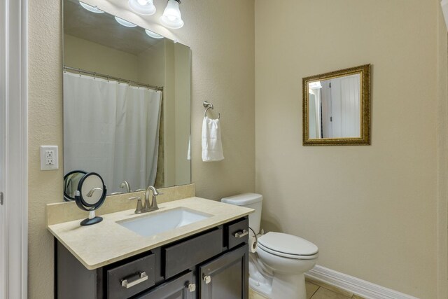804 San Remo Blvd Unit 26B, Lakeway, TX 78734 - bathroom with vanity and tile patterned floors