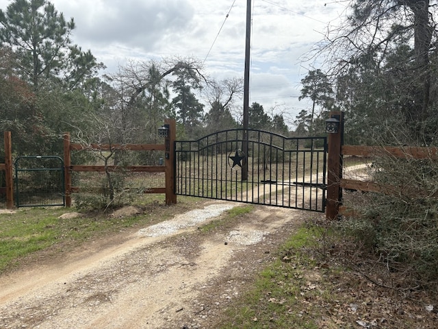 116 Yucca Ln, Bastrop, TX 78602 - view of gate