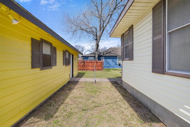 view of yard featuring fence